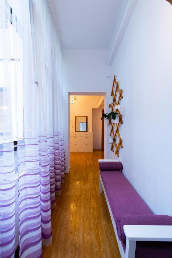 Ardor Apt - Bright And Secluded Apartment In The Heart Of Old Town Brašov Exteriér fotografie