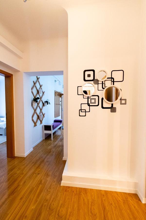 Ardor Apt - Bright And Secluded Apartment In The Heart Of Old Town Brašov Exteriér fotografie